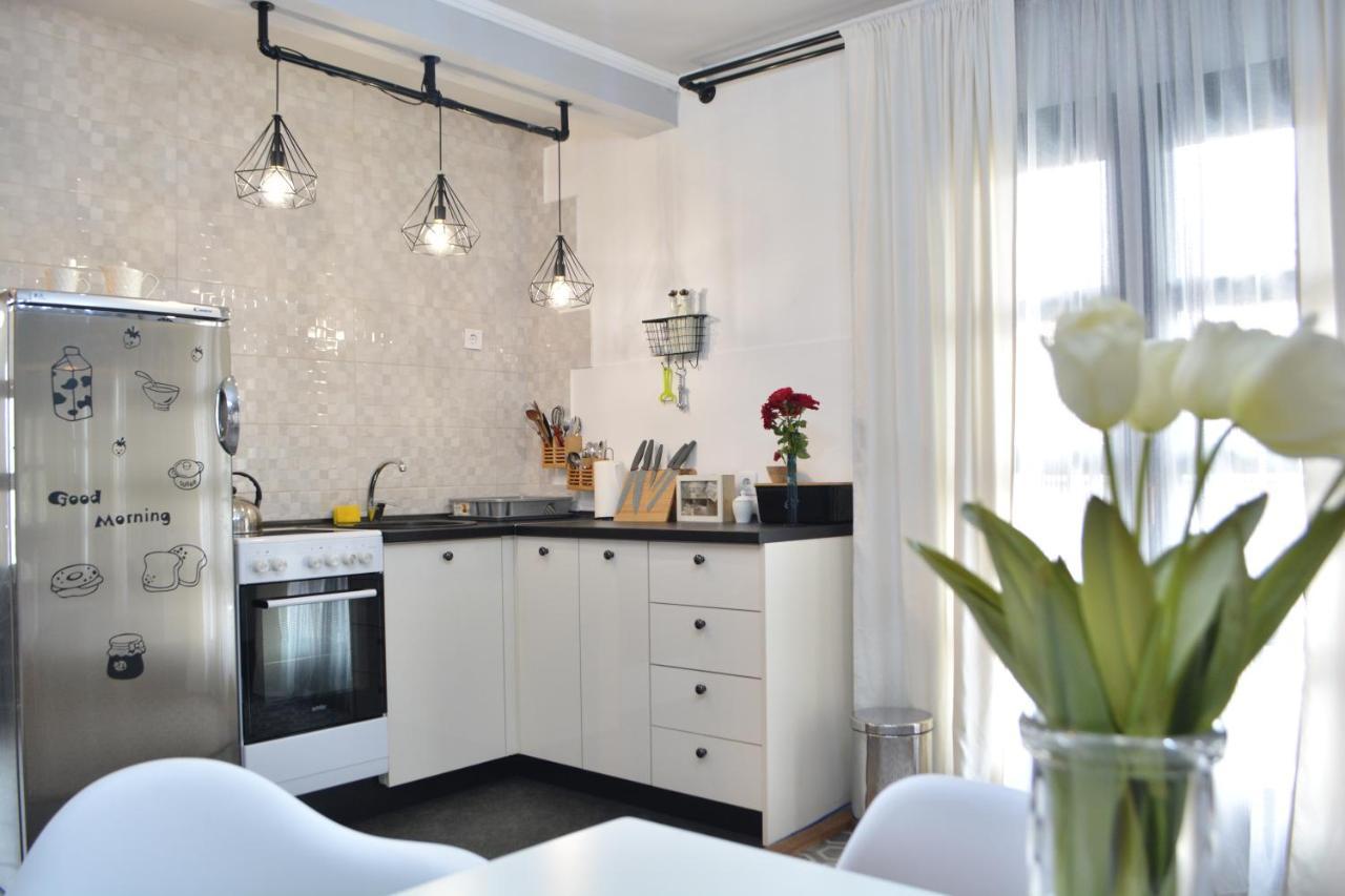 Apartman L&M 采蒂涅 外观 照片