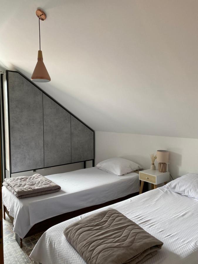 Apartman L&M 采蒂涅 外观 照片