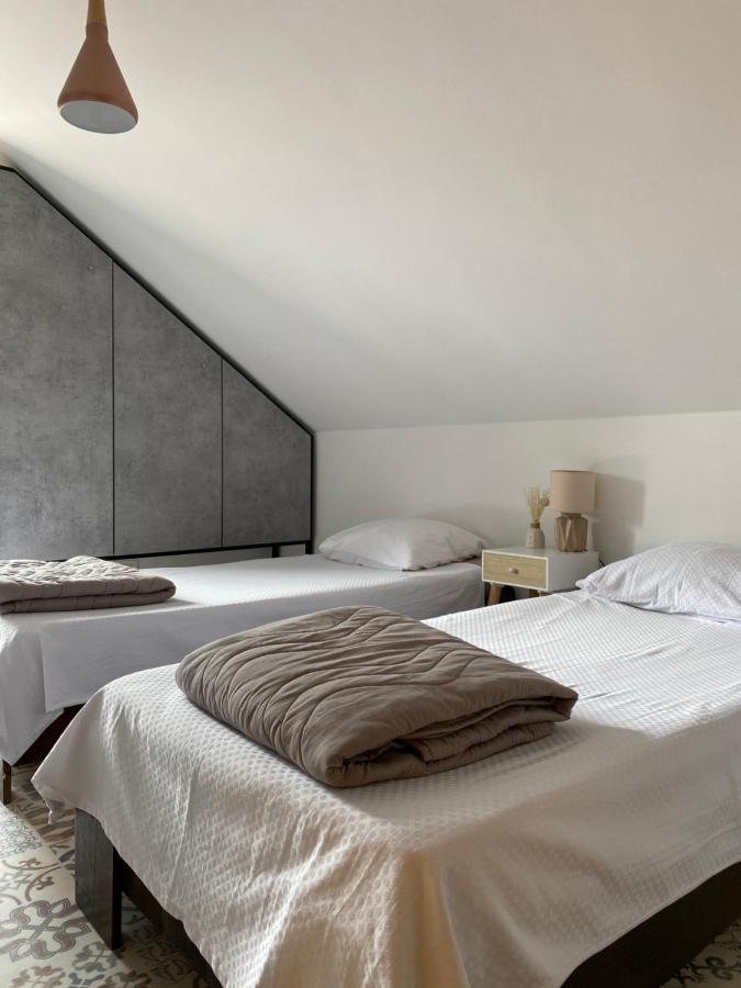 Apartman L&M 采蒂涅 外观 照片